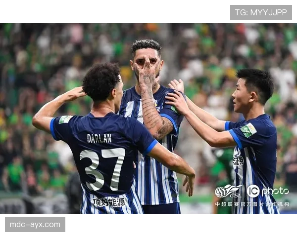 恩里克率队展现惊人创造力,球迷热盼再铸辉煌时刻 恩里克率队展现惊人创造力,球迷热盼再铸辉煌时刻