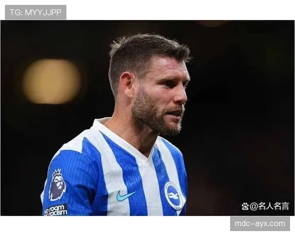 德布劳内荣膺PFA年度最佳球员,中场大师地位再获肯定 德布劳内荣膺PFA年度最佳球员,中场大师地位再获肯定