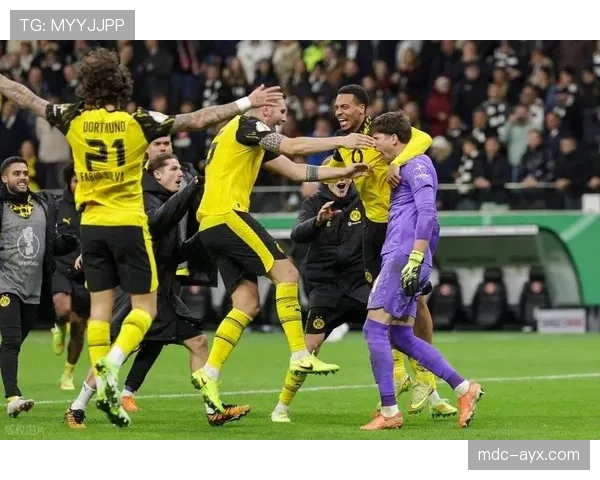 多特蒙德防线屡次崩盘,防守问题是否掩盖了整体战术隐患? 多特蒙德防线屡次崩盘,防守问题是否掩盖了整体战术隐患?