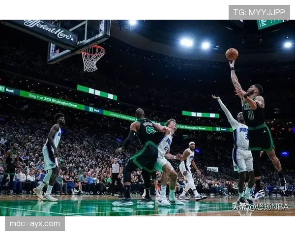 拉塞尔防守统治力重塑绿军禁区生态